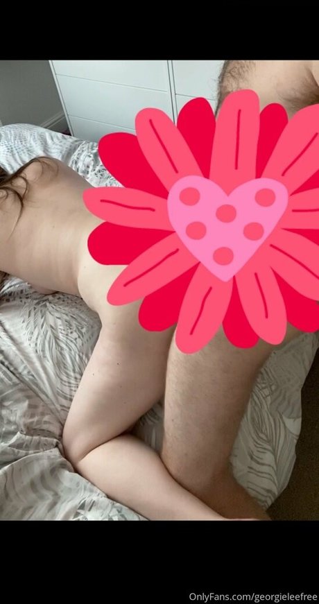 Nacktes geleaktes OnlyFans-Foto von Georgieleefree