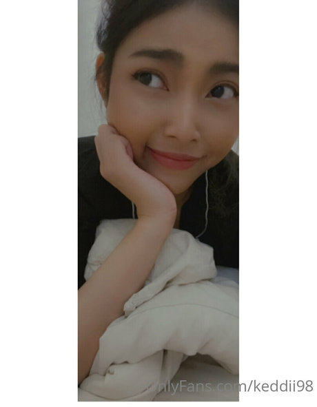 Nahá fotka uniklých OnlyFans od Keddii98