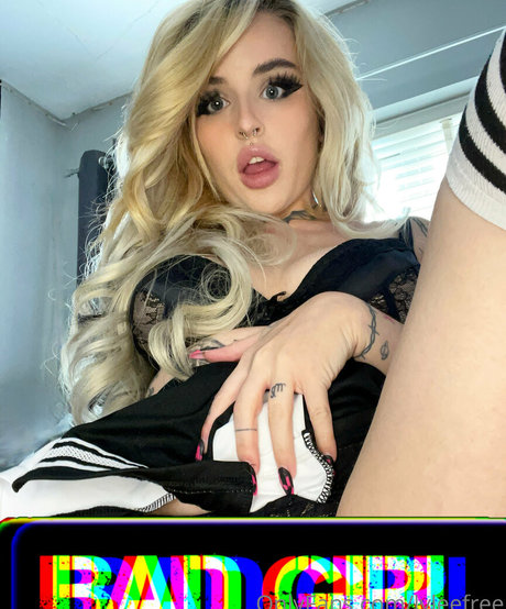 Обнаженная фотография утечки OnlyFans от Lyleefree