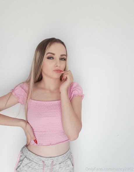 Foto di nudo di fuga di OnlyFans di Nancyna02