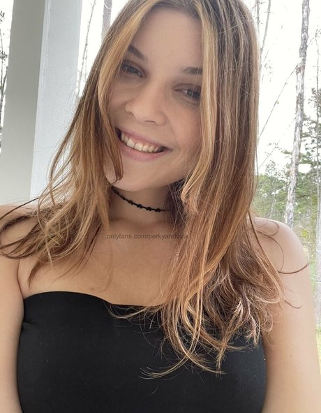 Naakte gelekte OnlyFans-foto van Perkyandpink2