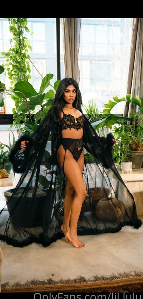 Naken lekkede OnlyFans-bilde av Luluchicago