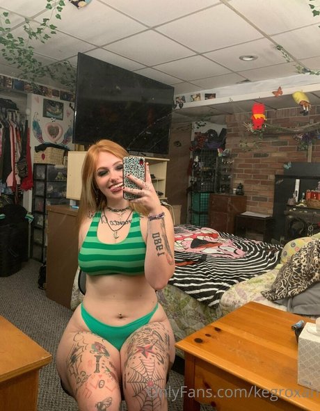 OnlyFans-model Kegroxan