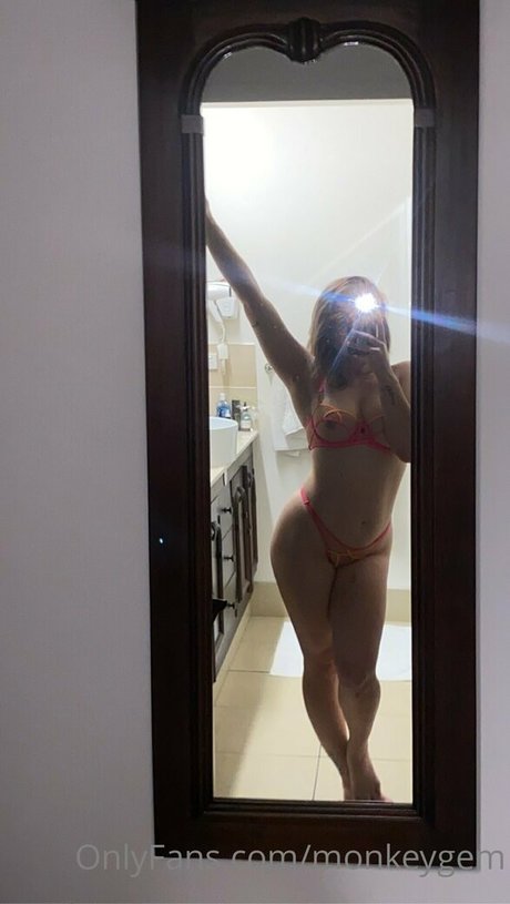 Naken lekkede OnlyFans-bilde av Monkeygem