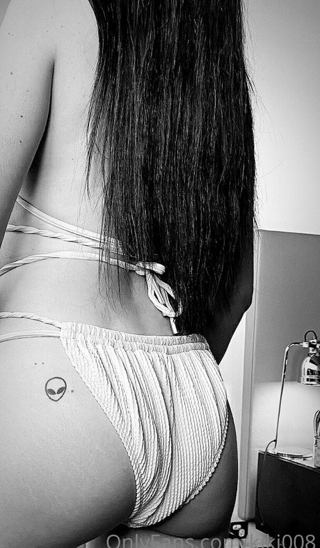 Nahá fotka uniklých OnlyFans od Kiki008