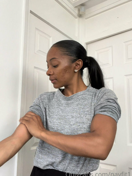 Nayfit1 OnlyFans泄露裸照