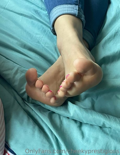 Обнаженная фотография утечки OnlyFans от Cheekyprestigious