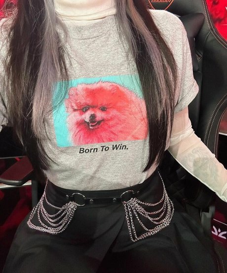 Nacktes geleaktes OnlyFans-Foto von Yinsu Collins