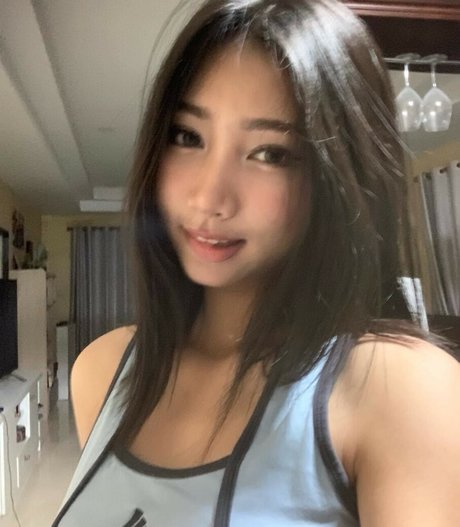 Miyaosami OnlyFansリークヌード写真