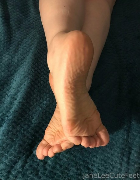 Обнаженная фотография утечки OnlyFans от Janeleecutefeet