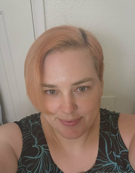 Garnetxero naked leaks OnlyFans pic