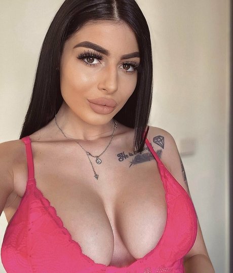 Nahá fotka uniklých OnlyFans od Girlwithnojob18