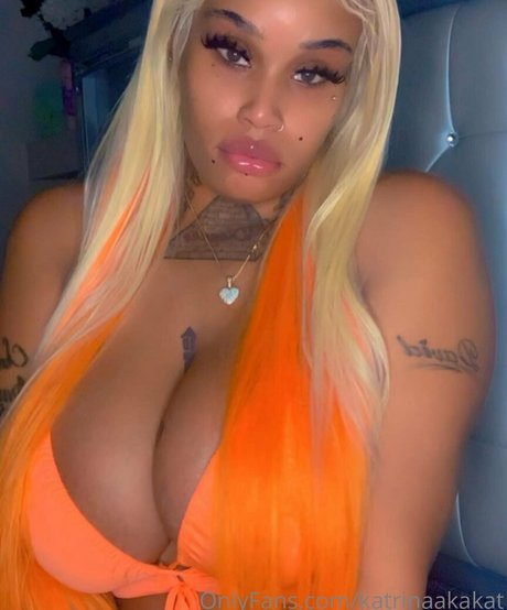 Обнаженная фотография утечки OnlyFans от Katrinaakakat