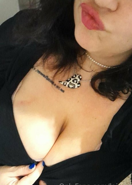 Обнаженная фотография утечки OnlyFans от Laisup