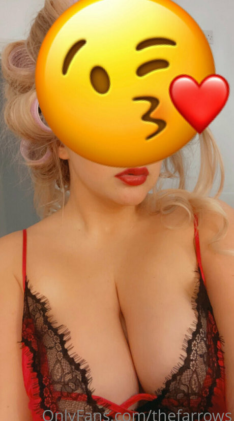 Nacktes geleaktes OnlyFans-Foto von Thefarrows