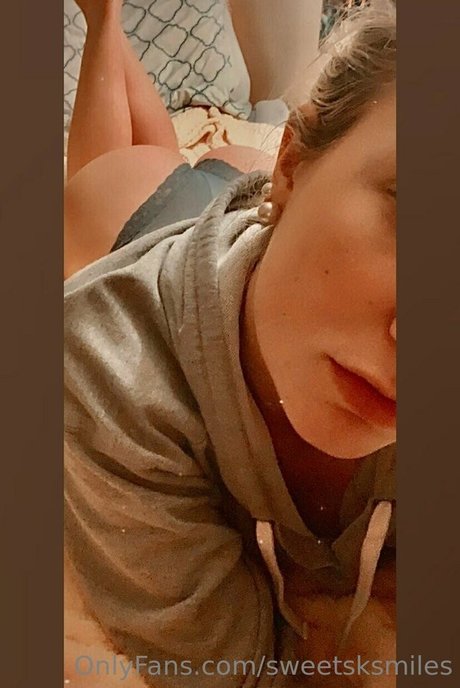 Naken läckt OnlyFans-bild av Sweetsksmiles