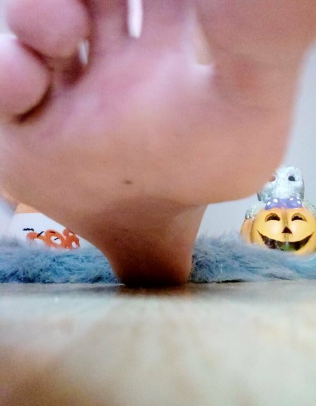 OnlyFans-model Gingergiantess