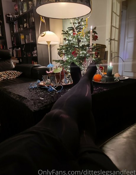 Nacktes geleaktes OnlyFans-Foto von Ditteslegsandfeet