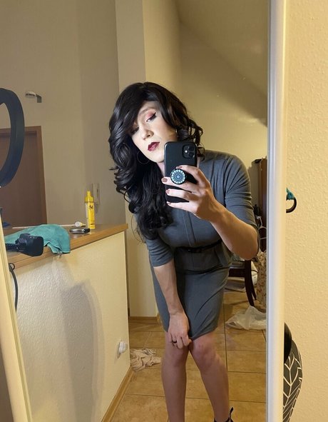 Naakte gelekte OnlyFans-foto van Justjessiguess