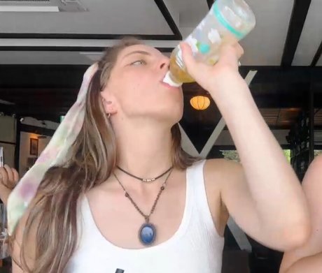 Nacktes geleaktes OnlyFans-Foto von Seerasan