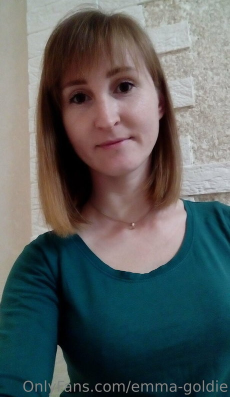 Naken lekkede OnlyFans-bilde av Emmagoldie