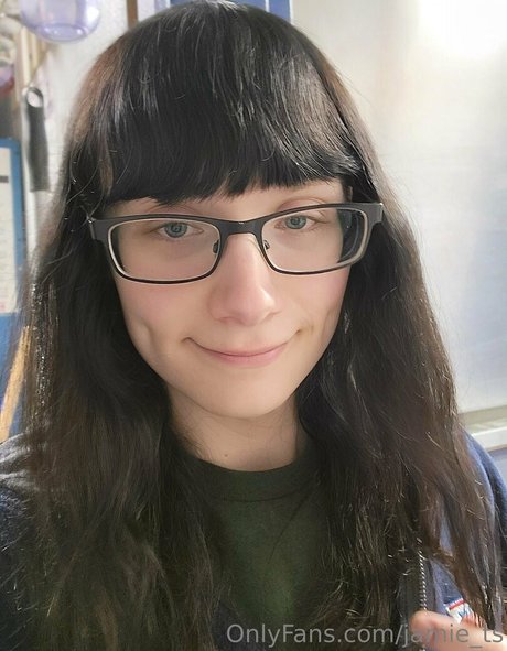 Naakte gelekte OnlyFans-foto van Jamiets