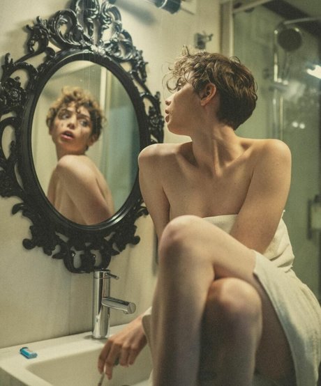 Didem Ustuner OnlyFansリークヌード写真