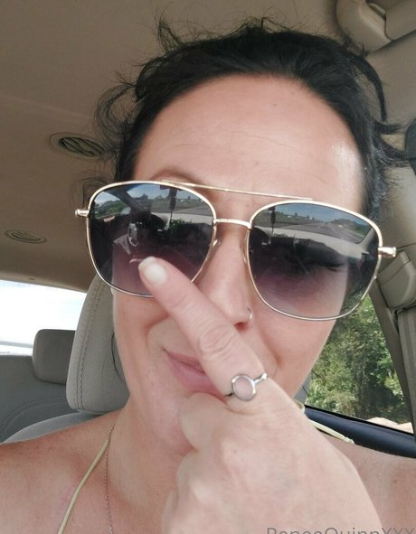 Foto di nudo di fuga di OnlyFans di Reneequinnxxx