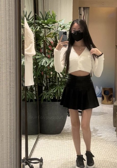 Urshortie naked leaks OnlyFans pic