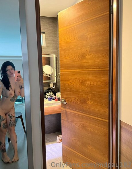 OnlyFans-model Mdpau182