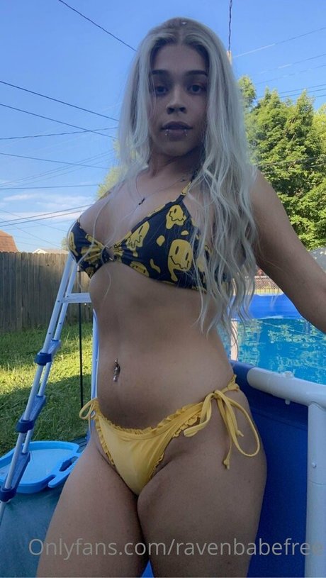 Foto di nudo di fuga di OnlyFans di Ravenbabefree