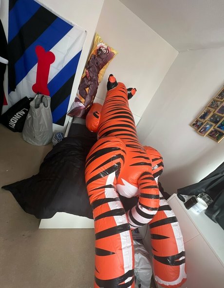 Photo nue de fuite OnlyFans de Squeakypup