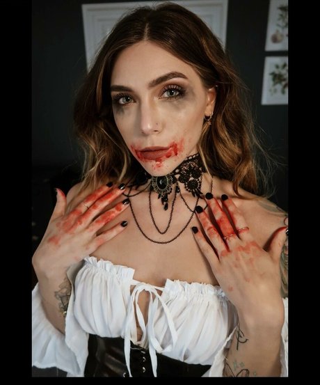 Vavandvoa naked leaks OnlyFans pic