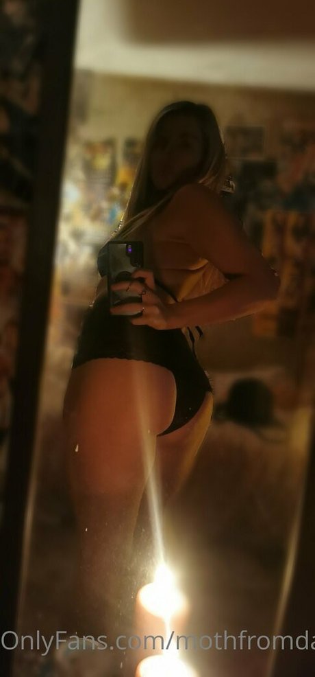 Mothfromdaflats naked leaks OnlyFans pic