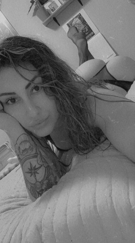 Photo nue de fuite OnlyFans de Haley Lorenz