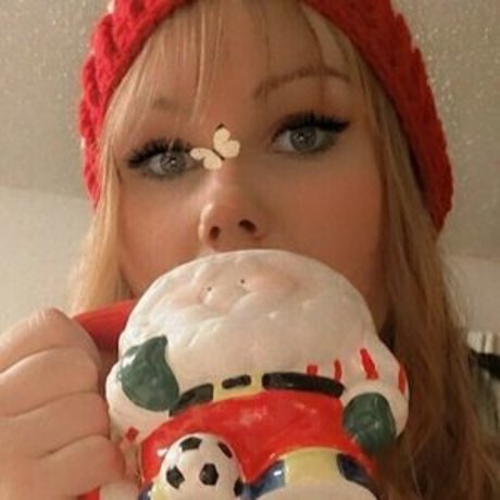 Nacktes geleaktes OnlyFans-Foto von Curvyweirdgirl