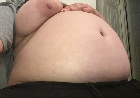 Nacktes geleaktes OnlyFans-Foto von Foodandsexsorcery2