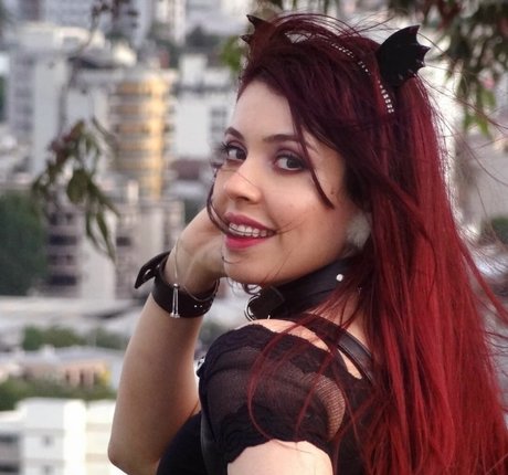 Nahá fotka uniklých OnlyFans od Sarah Jareth