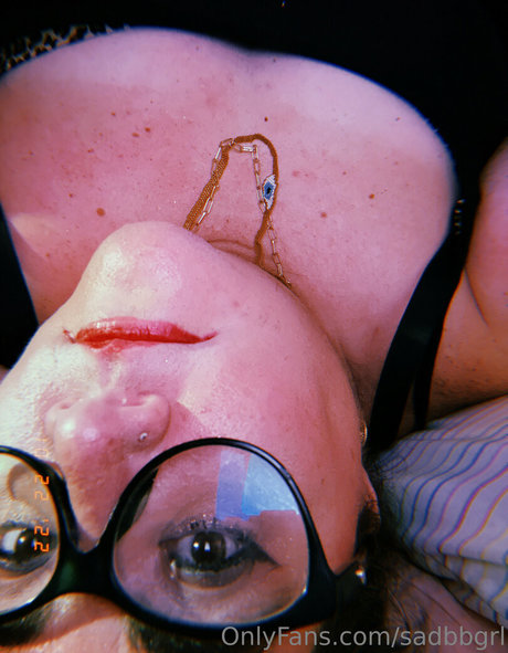 Nahá fotka uniklých OnlyFans od Sadbbgrl