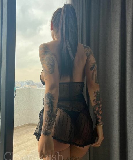 Clara Kush OnlyFansリークヌード写真