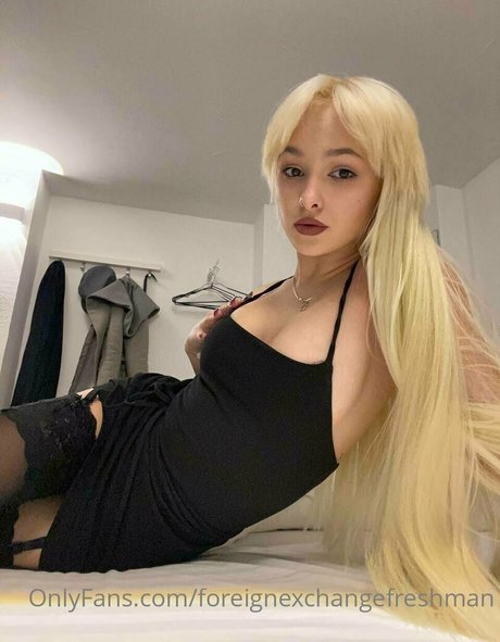 Nacktes geleaktes OnlyFans-Foto von Lolasweetxo