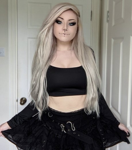 Nacktes geleaktes OnlyFans-Foto von Spoopy