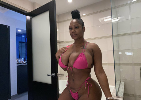 Therealchanellealicia naked leaks OnlyFans pic