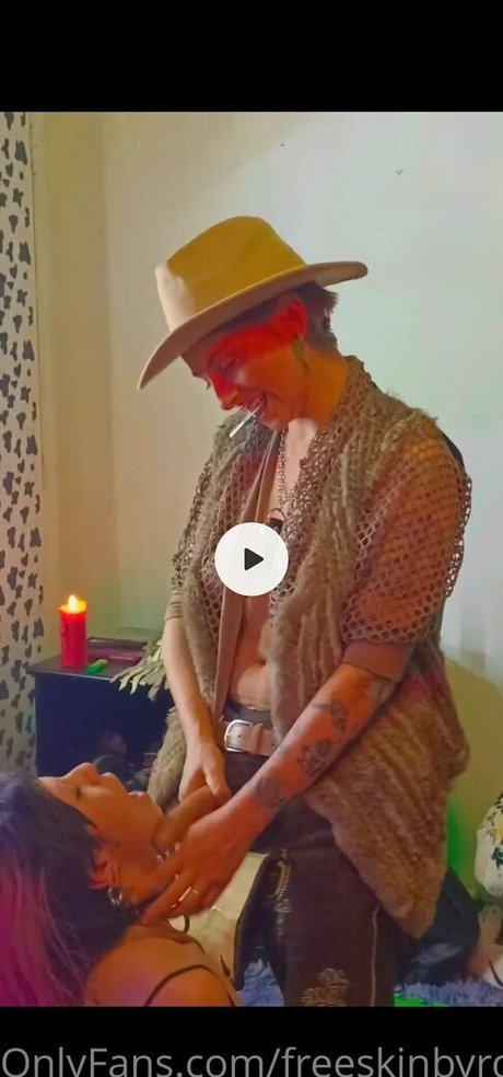 Freeskinbyrd OnlyFans泄露裸照