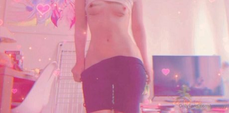 Nacktes geleaktes OnlyFans-Foto von Yassyyy