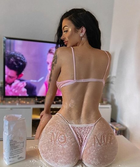 Обнаженная фотография утечки OnlyFans от Ccentino