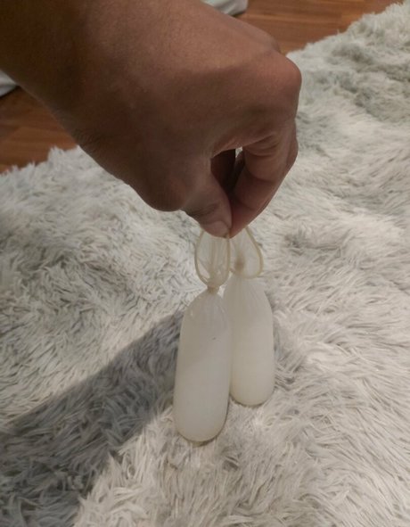 Foto desnuda filtrada de OnlyFans de Zaynnyzayn