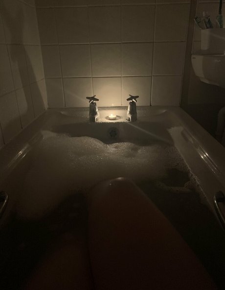 Nahá fotka uniklých OnlyFans od Cherrycola1990