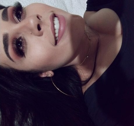 Nacktes geleaktes OnlyFans-Foto von Millenecarolina