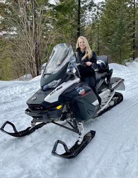 Nahá fotka uniklých OnlyFans od Gndtj94